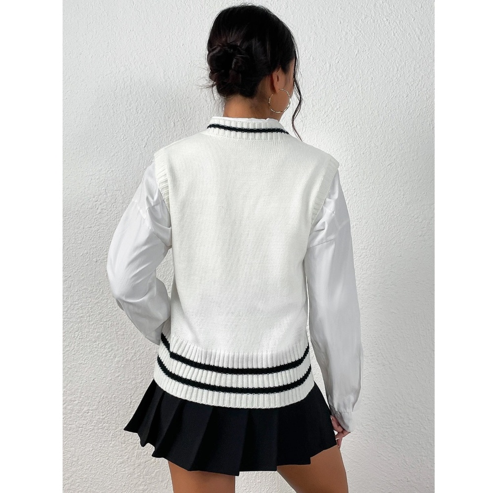 White Cable Knit Vest V-Neck Black Trim Stretchy - Picture 5 of 8